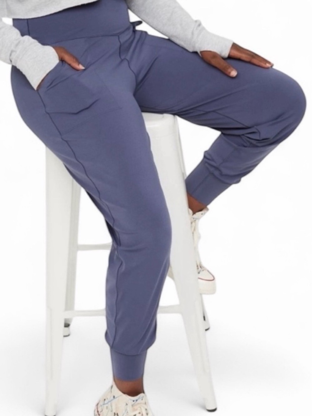 AERIE Offline Real Me Jogger High Rise Relaxed Legging